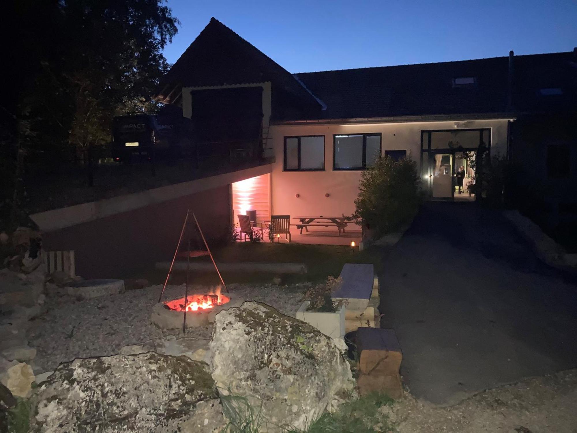Bed and Breakfast La Ferme Des Aretes La Chaux De Fonds Exterior foto
